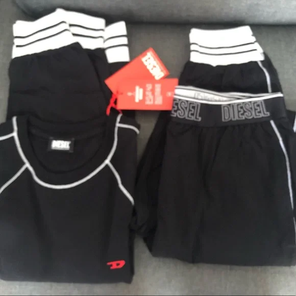 Diesel - 2-Piece Pyjama Set - Picture 1 of 8